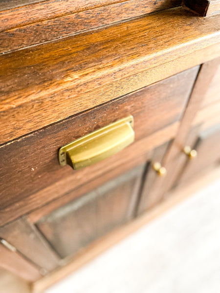 Vintage Oak Hutch